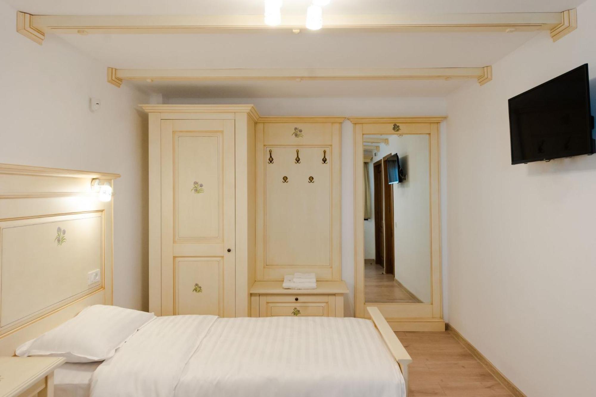 Poiana Mucenicului Hotell Arefu Eksteriør bilde