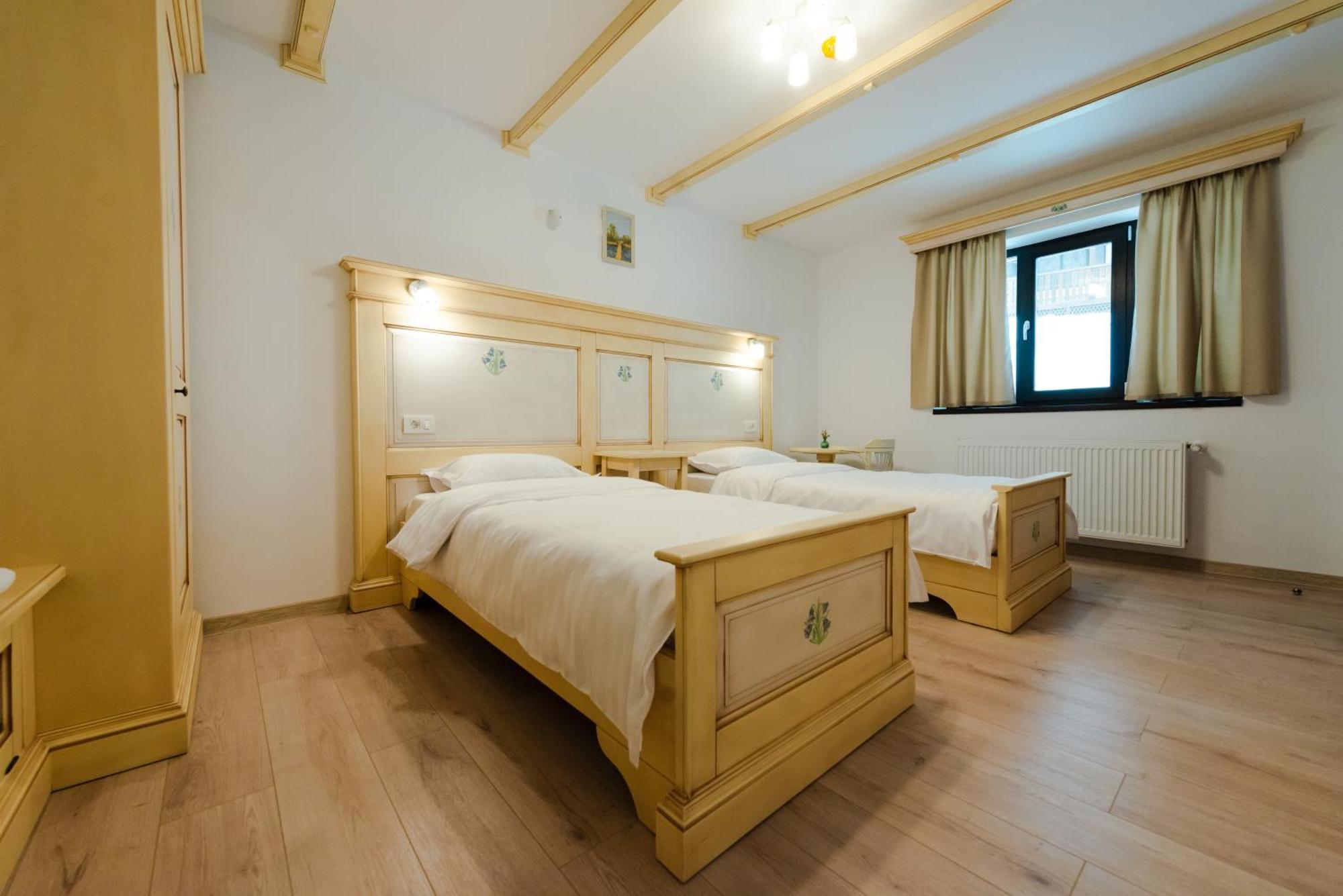 Poiana Mucenicului Hotell Arefu Eksteriør bilde
